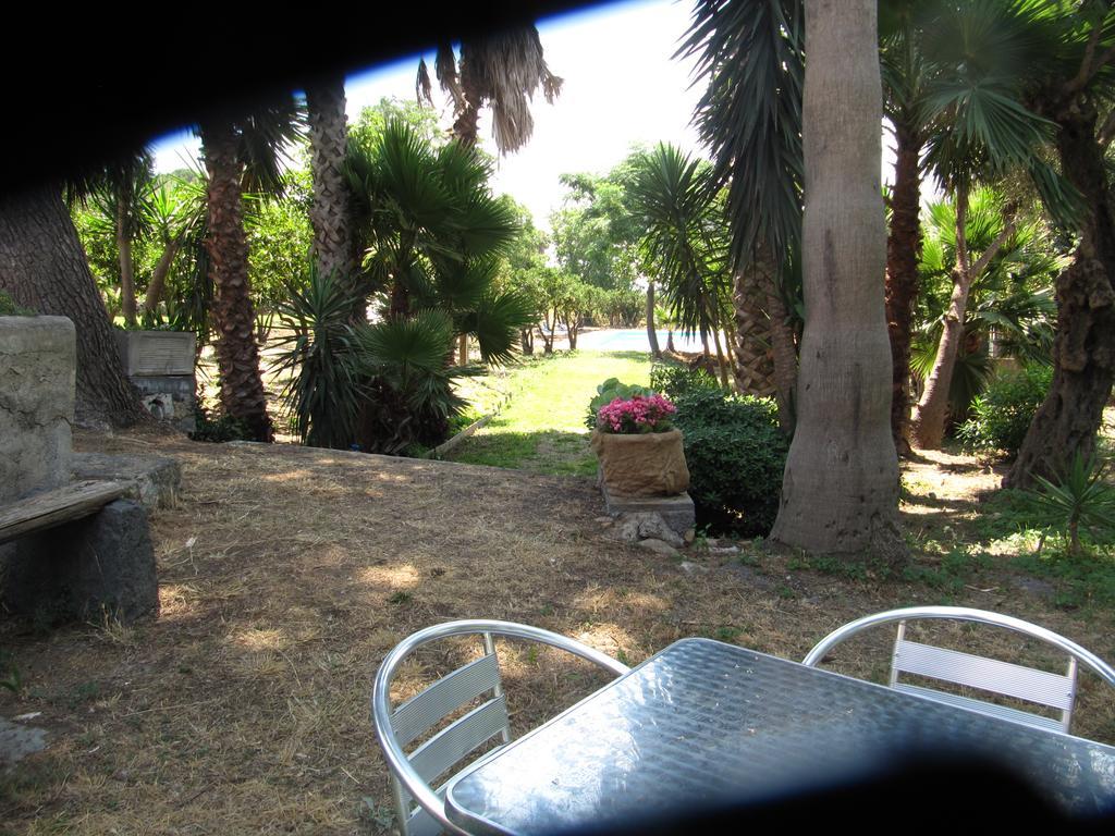 Terre Del Cardinale Country Suites Catania Exterior photo