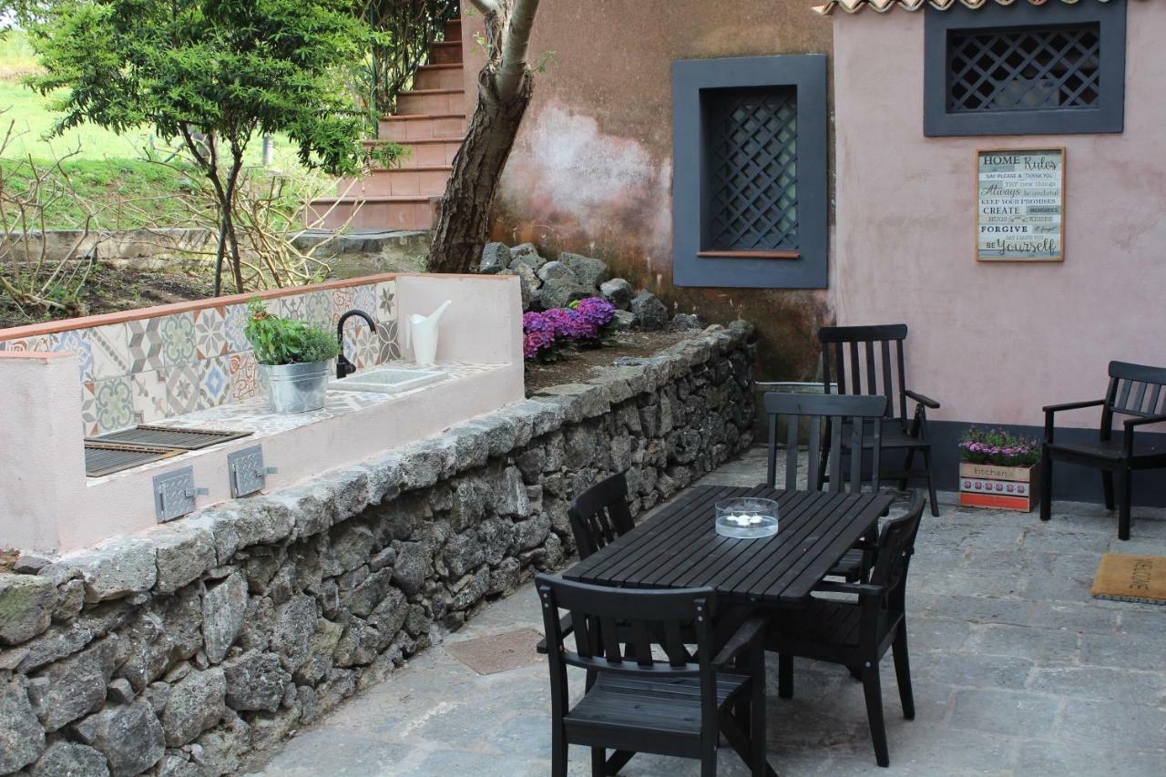 Terre Del Cardinale Country Suites Catania Exterior photo